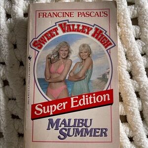 Malibu Summer Super Edition, Vintage 1986 soft cover. GUC. See pics.